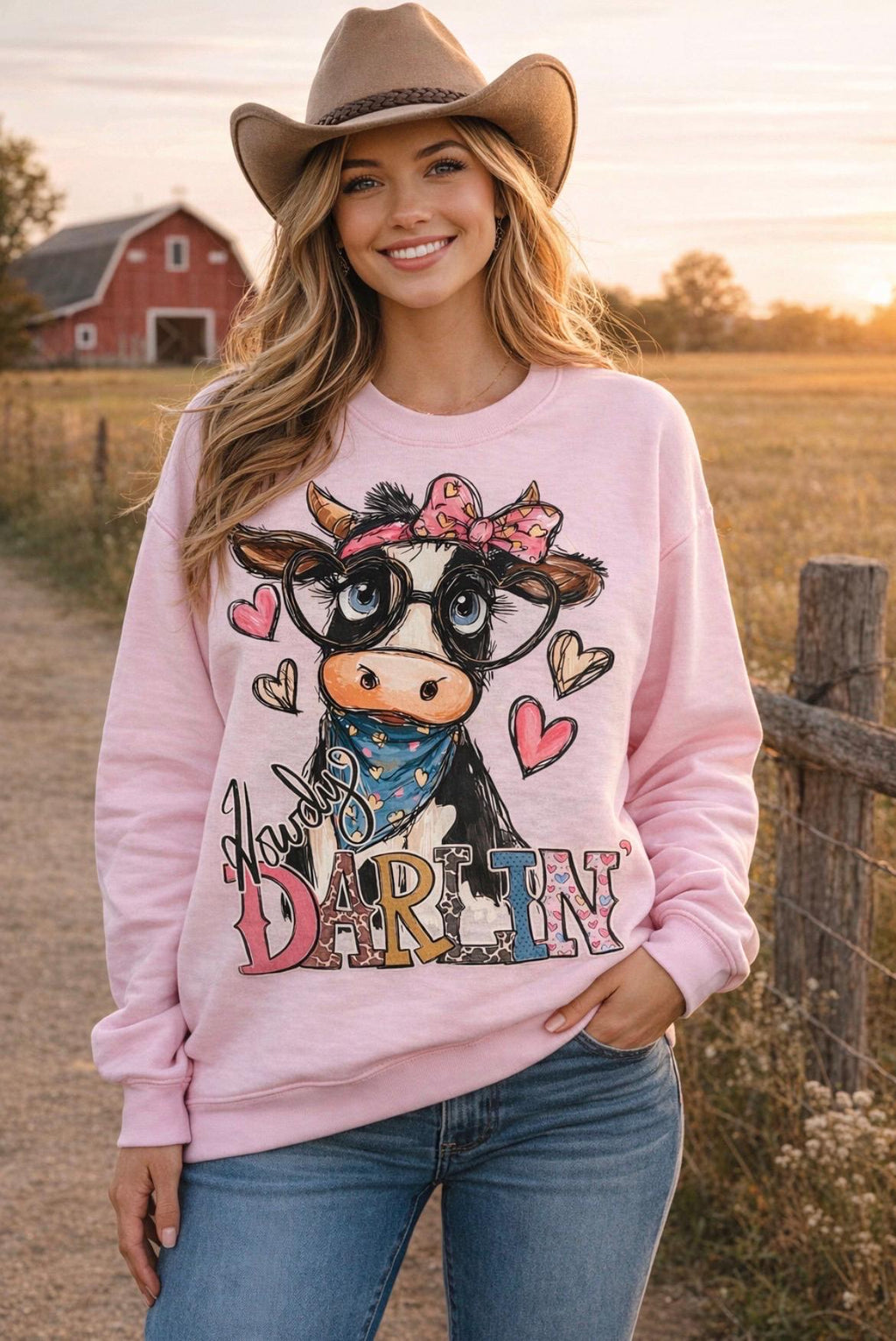 Howdy Darlin’ Sweatshirt | Farmlife | Cow